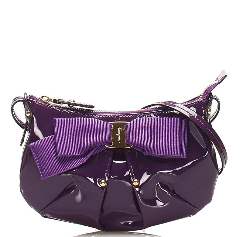 サルヴァトーレフェラガモ ヴァラリボン EZ-21 B642 パープル エナメル 肩掛け ショルダーバッグ レディース Salvatore Ferragamo 【中古】
