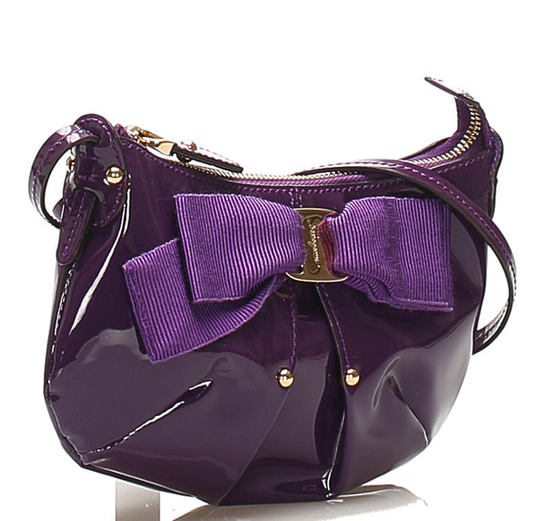 サルヴァトーレフェラガモ ヴァラリボン EZ-21 B642 パープル エナメル 肩掛け ショルダーバッグ レディース Salvatore Ferragamo 【中古】