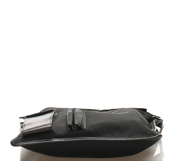 グッチ 019 0335 ブラック キャンバス レザー 肩掛け ショルダーバッグ ユニセックス GUCCI 中古