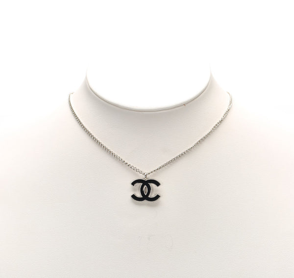 シャネル シルバー ブラック メタル ココマーク ネックレス レディース CHANEL 中古
