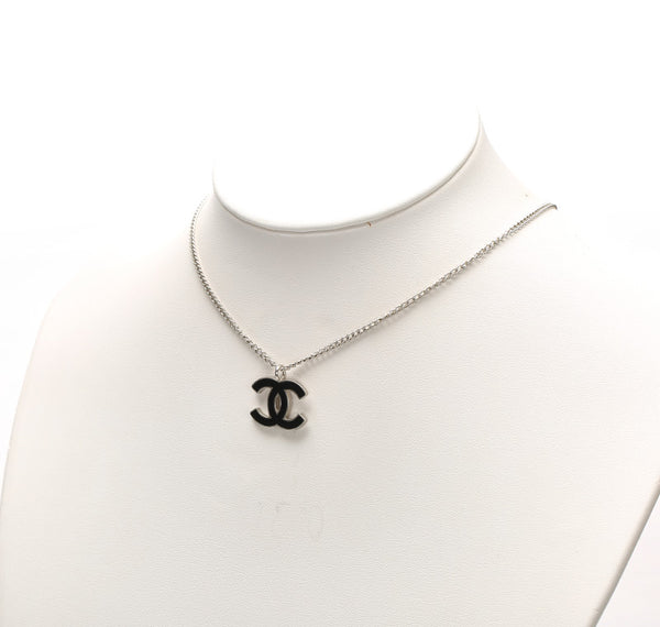シャネル シルバー ブラック メタル ココマーク ネックレス レディース CHANEL 中古