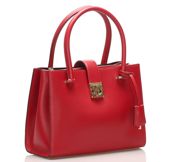 サルヴァトーレフェラガモ ガンチーニ AU-21 / D658 レッド レザー ハンドバッグ レディース Salvatore Ferragamo 中古