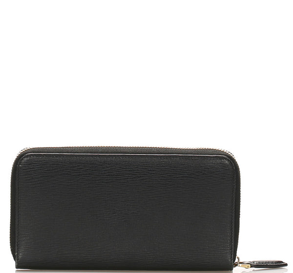 サルヴァトーレフェラガモ ガンチーニ ブラック レザー ラウンドファスナー 長財布 メンズ Salvatore Ferragamo 【中古】