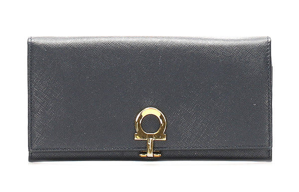 サルヴァトーレフェラガモ ガンチーニ ネイビー レザー 長財布 ユニセックス Salvatore Ferragamo 中古