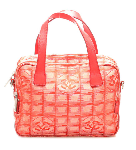 シャネル ニュートラベル レッド ナイロン レザー ショルダーバッグ レディース CHANEL 中古