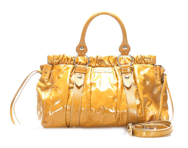 ミュウミュウ イエロー エナメル ハンドバッグ ショルダーバッグ 2WAY レディース MIUMIU 中古