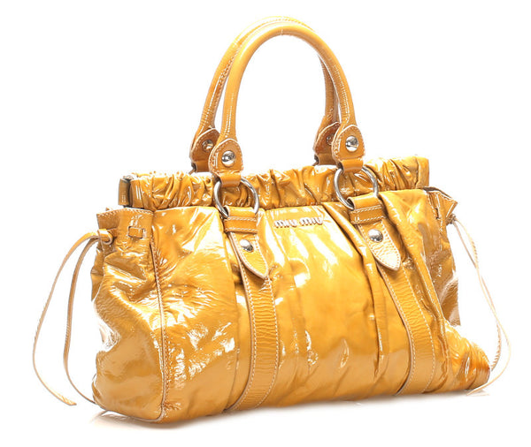 ミュウミュウ イエロー エナメル ハンドバッグ ショルダーバッグ 2WAY レディース MIUMIU 中古