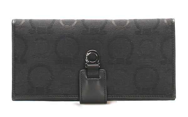 サルヴァトーレフェラガモ ガンチーニ ブラック キャンバス レザー 長財布 ユニセックス Salvatore Ferragamo 中古