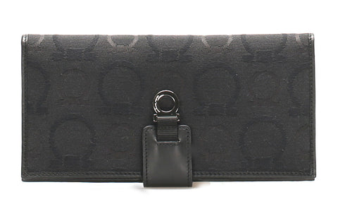 サルヴァトーレフェラガモ ガンチーニ ブラック キャンバス レザー 長財布 ユニセックス Salvatore Ferragamo 中古