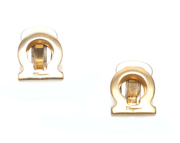 サルヴァトーレフェラガモ ゴールド メッキ ガンチーニ イヤリング レディース Salvatore Ferragamo 中古