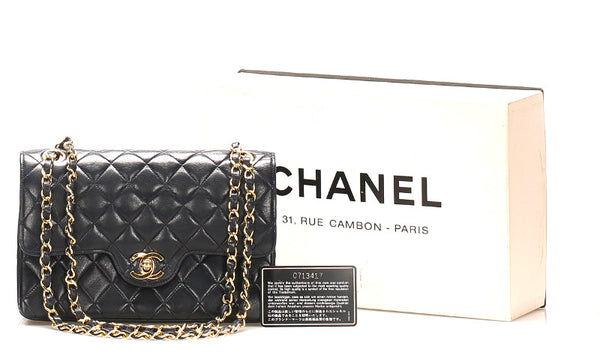 シャネル マトラッセ ダブルフラップ ブラック ラムスキン チェーン ショルダーバッグ レディース CHANEL 中古