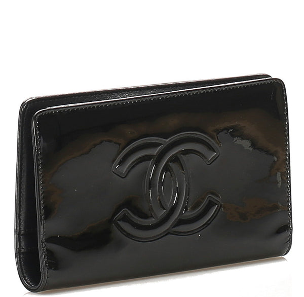 シャネル クルーズライン カメリア ブラック エナメル レザー 長財布 レディース CHANEL 中古