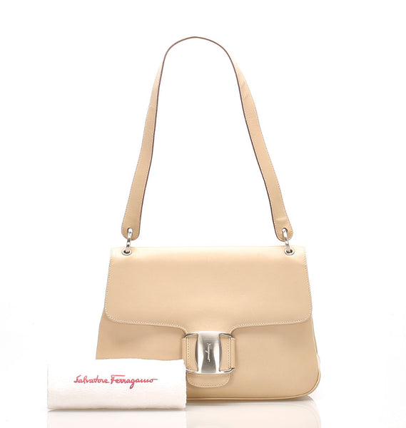 サルヴァトーレフェラガモ ヴァラ AQ-218691 ベージュ レザー ハンドバッグ レディース Salvatore Ferragamo 中古