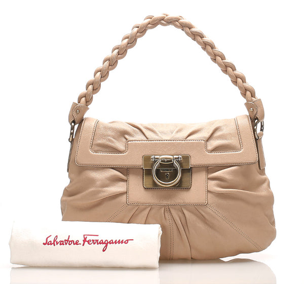 サルヴァトーレフェラガモ ショルダーバッグ 1-240001046786