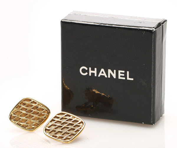 シャネル ゴールド メッキ カフス レディース CHANEL 中古