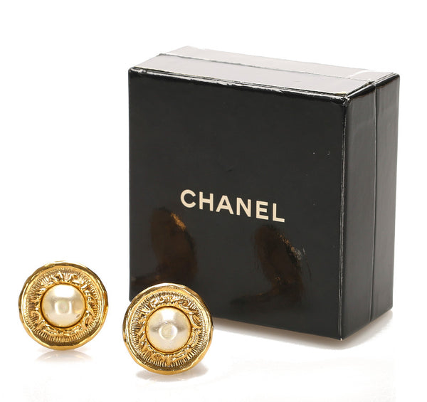 シャネル ゴールド メッキ イヤリング レディース CHANEL 中古