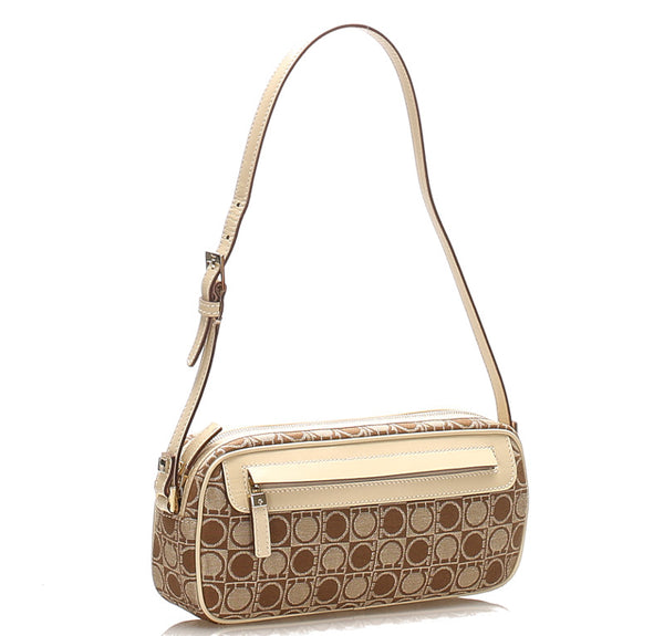 サルヴァトーレフェラガモ ガンチーニ AU-21 3323 ベージュ ブラウン キャンバス レザー ショルダーバッグ レディース Salvatore Ferragamo 中古