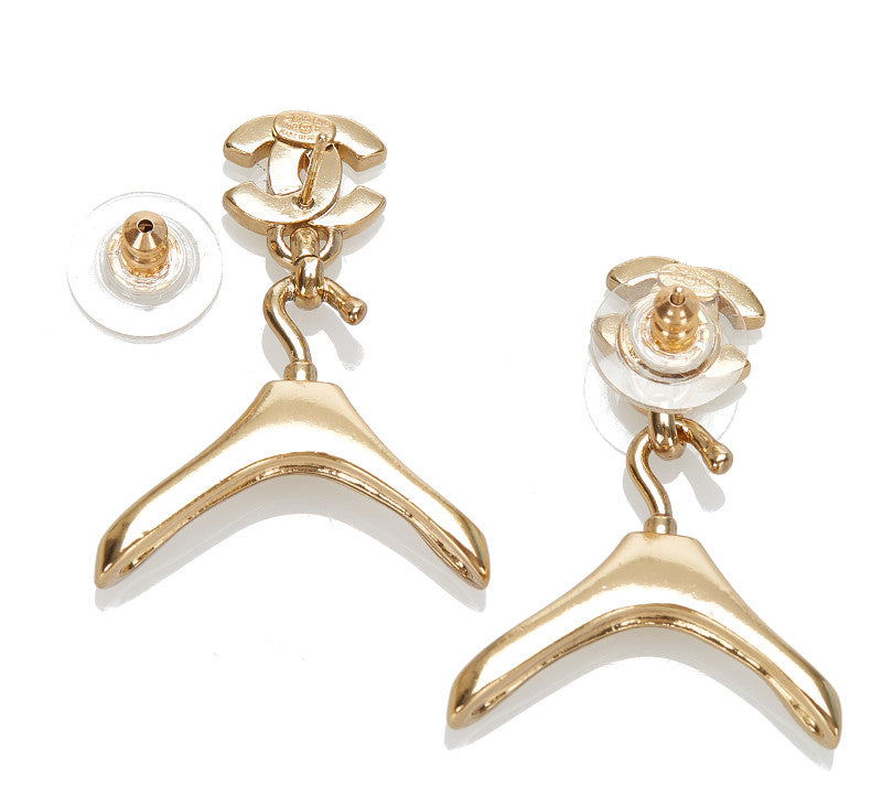 シャネル ゴールド メッキ ハンガーモチーフ ピアス レディース CHANEL 中古