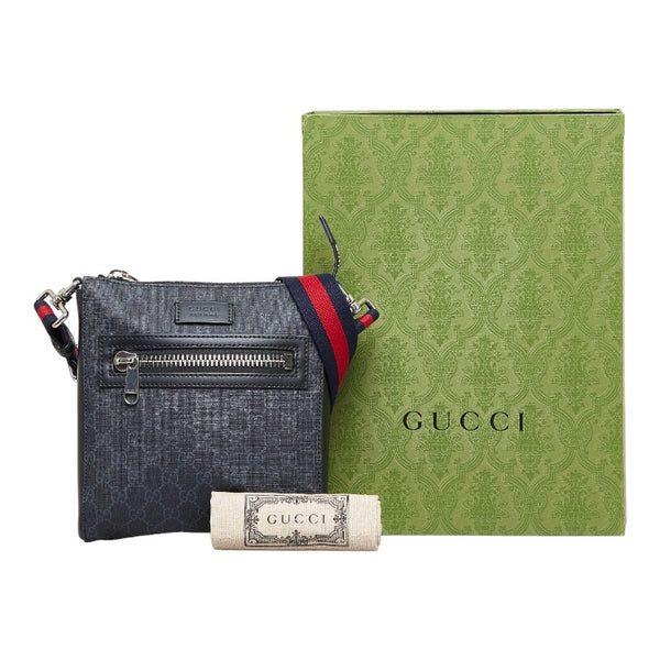 グッチ GGスプリーム スモールメッセンジャー 斜め掛け ショルダーバッグ 523599 ブラック グレー PVC レザー レディース GUCCI 【中古】
