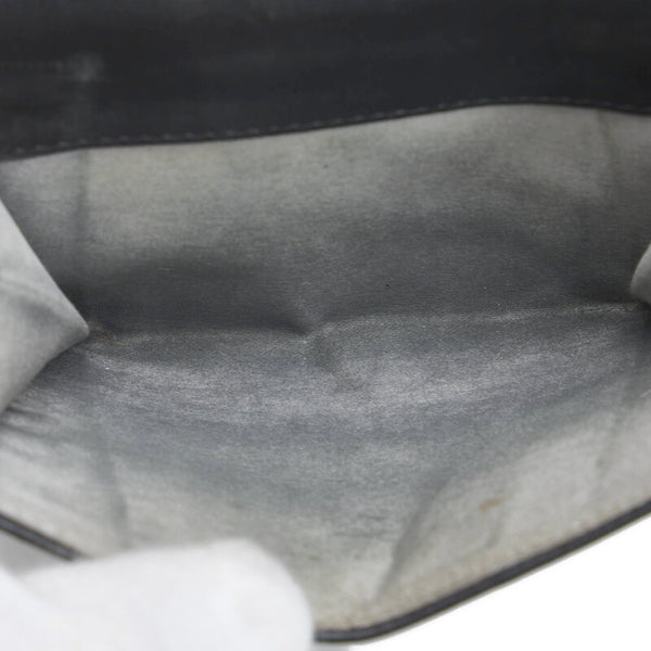 シャネル カメリア ココマーク 二つ折り財布 ブラック レザー レディース CHANEL 【中古】