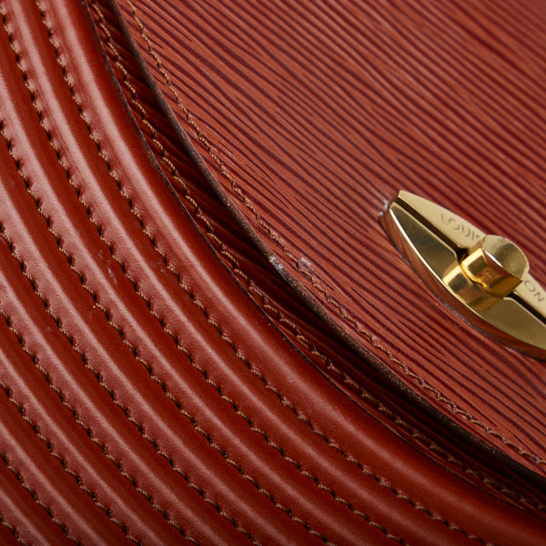 ルイ ヴィトン エピ ティルシット ショルダーバッグ M52483  ケニアブラウン レザー レディース LOUIS VUITTON 【中古】