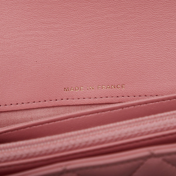 シャネル マトラッセ ボーイシャネル 長財布 ロングフラップウォレット 二つ折り財布 ピンク ラムスキン レディース CHANEL 【中古】