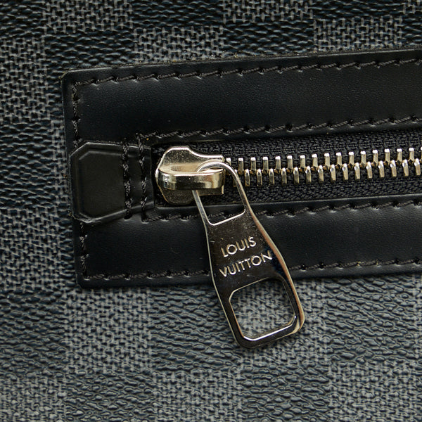 ルイ ヴィトン ダミエ グラフィット ミックMM ショルダーバッグ N41106 ブラック PVC レザー メンズ LOUIS VUITTON 【中古】