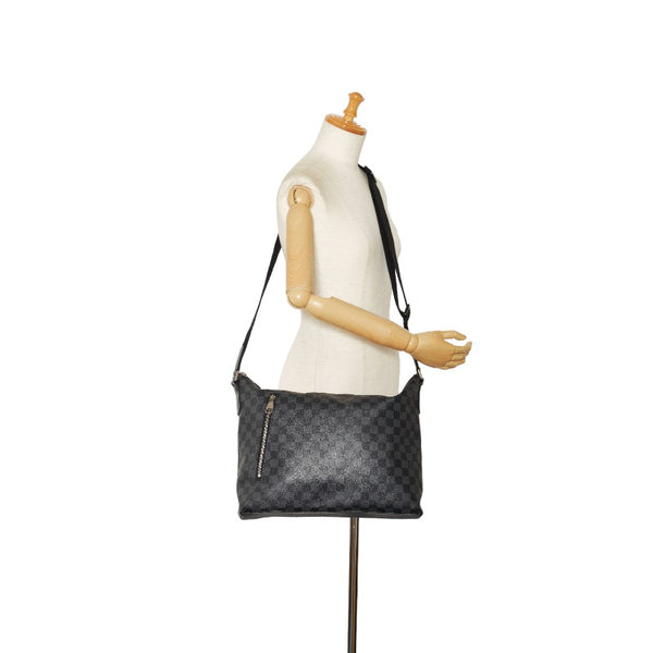 ルイ ヴィトン ダミエ グラフィット ミックMM ショルダーバッグ N41106 ブラック PVC レザー メンズ LOUIS VUITTON 【中古】