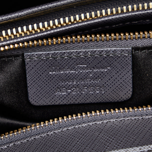 サルヴァトーレフェラガモ ヴァラリボン ゴールド金具 チェーン ショルダーバッグ トートバッグ AB-21 F561 グレー レザー レディース Salvatore Ferragamo 【中古】