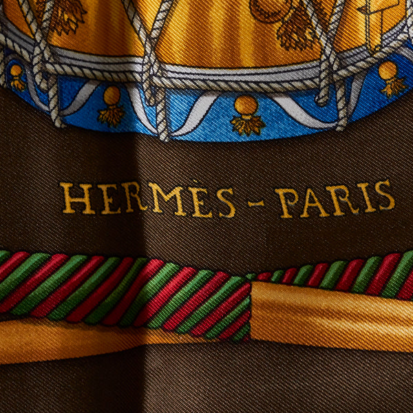 エルメス カレ90 LES TAMBOURS タンブールの太鼓 スカーフ カーキ マルチカラー シルク レディース HERMES 【中古】