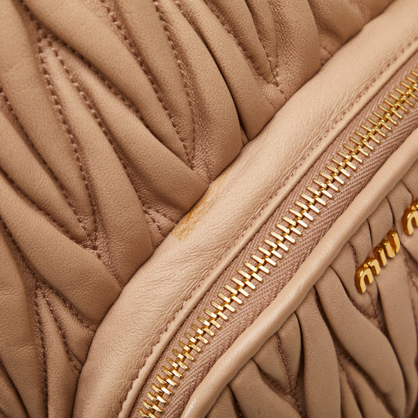 ミュウ ミュウ マテラッセ リュック バックパック 5BZ022 ベージュ レザー レディース Miu Miu 【中古】