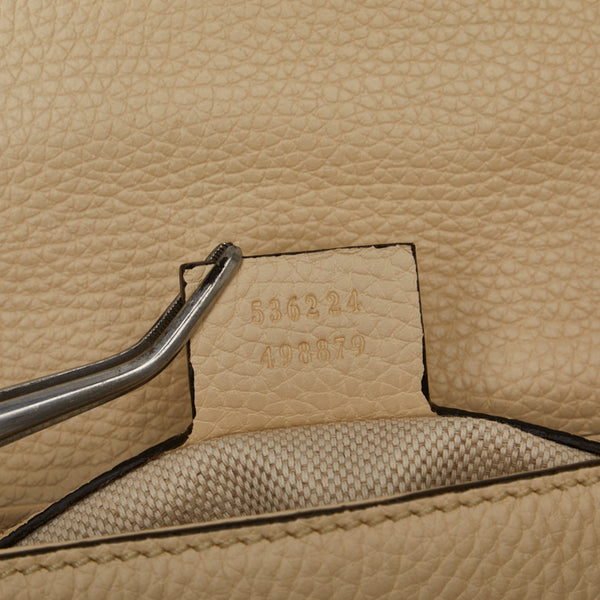 グッチ インターロッキングG ソーホー タッセル 斜め掛け チェーン ショルダーバック 536224 ホワイト レザー レディース GUCCI 【中古】