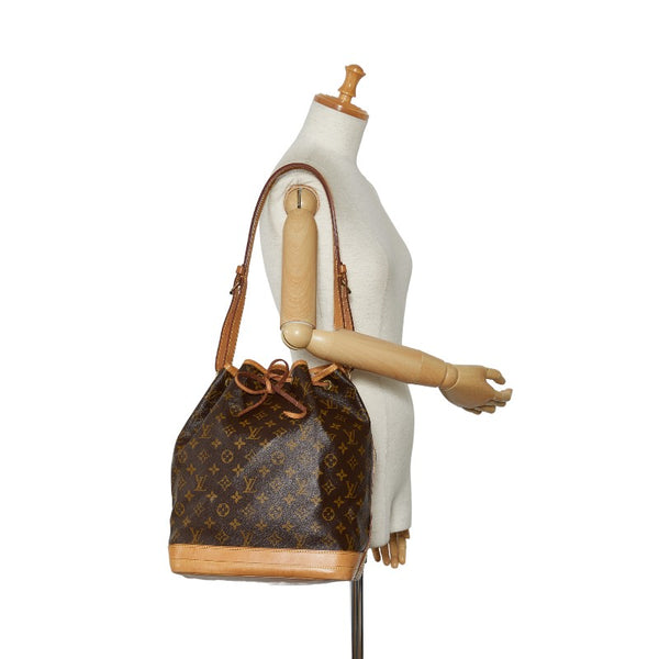 ルイ ヴィトン モノグラム ノエ ショルダーバッグ M42224 ブラウン PVC レザー レディース LOUIS VUITTON 【中古】