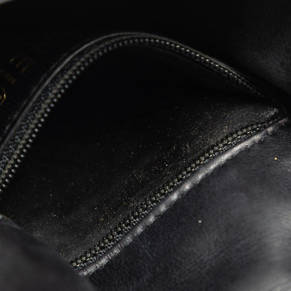 シャネル マトラッセ ココマーク ゴールド金具 ボディバッグ ウエストバッグ ブラック ラムスキン レディース CHANEL 【中古】