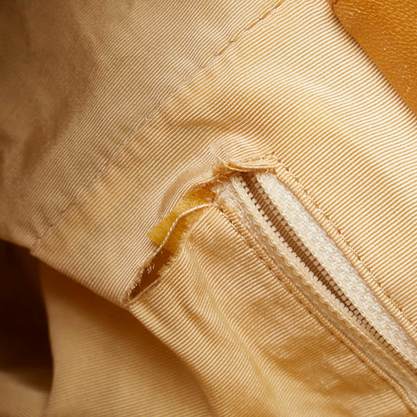 シャネル チョコバー デカココマーク トートバッグ ハンドバッグ ベージュ レザー レディース CHANEL 【中古】