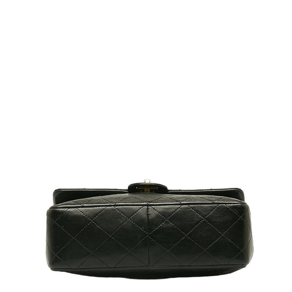 シャネル マトラッセ チェーン ショルダーバッグ ブラック レザー レディース CHANEL 【中古】
