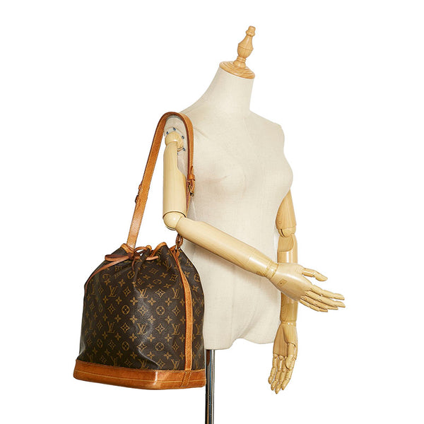 ルイ ヴィトン モノグラム ノエ ショルダーバッグ M42224 ブラウン PVC レザー レディース LOUIS VUITTON 【中古】