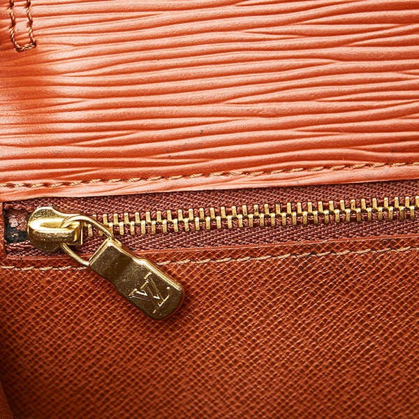ルイ ヴィトン エピ ポシェット セリエ ドラゴンヌ セカンドバッグ M52613 ケニアブラウン レザー メンズ LOUIS VUITTON 【中古】