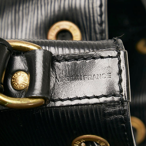 ルイ ヴィトン エピ プチノエ ショルダーバッグ M59012 ノワール ブラック レザー レディース LOUIS VUITTON 【中古】