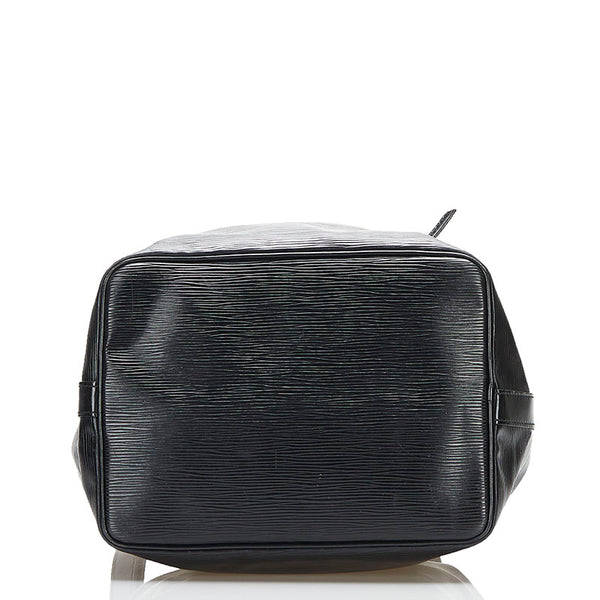ルイ ヴィトン エピ プチノエ ショルダーバッグ M59012 ノワール ブラック レザー レディース LOUIS VUITTON 【中古】