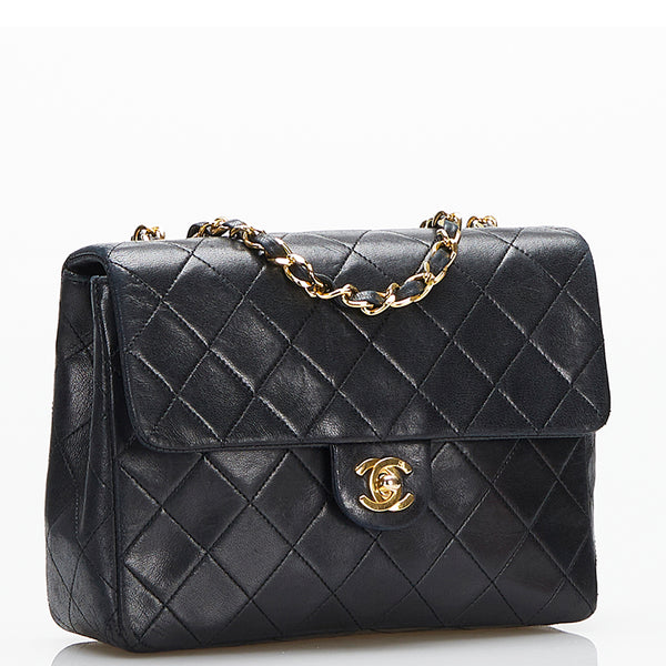 シャネル ミニ マトラッセ ココマーク ゴールド金具 チェーン ショルダーバッグ ブラック レザー レディース CHANEL 【中古】