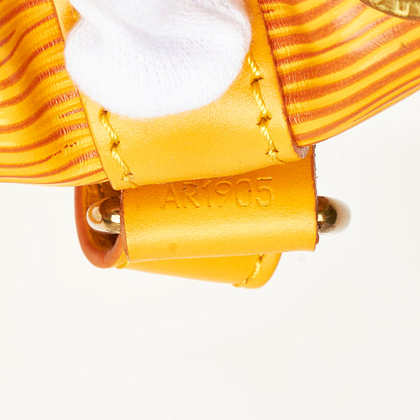 ルイ ヴィトン エピ プチノエ ショルダーバッグ M44109 タッシリイエロー レザー レディース LOUIS VUITTON 【中古】