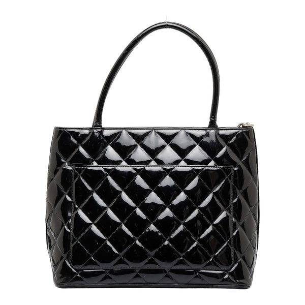 シャネル ココマーク キルティング 復刻トート シルバー金具 トートバッグ ショルダーバッグ ブラック パテントレザー レディース CHANEL 【中古】