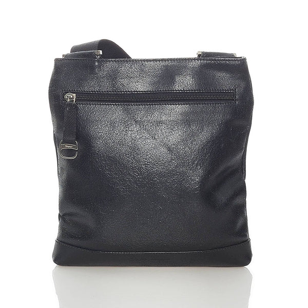 フェンディ 斜め掛け ショルダーバッグ ブラック レザー レディース FENDI 【中古】