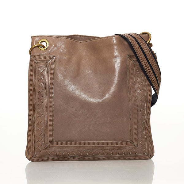 ボッテガヴェネタ イントレチャート 斜め掛け ショルダーバッグ ベージュ レザー レディース BOTTEGAVENETA 【中古】