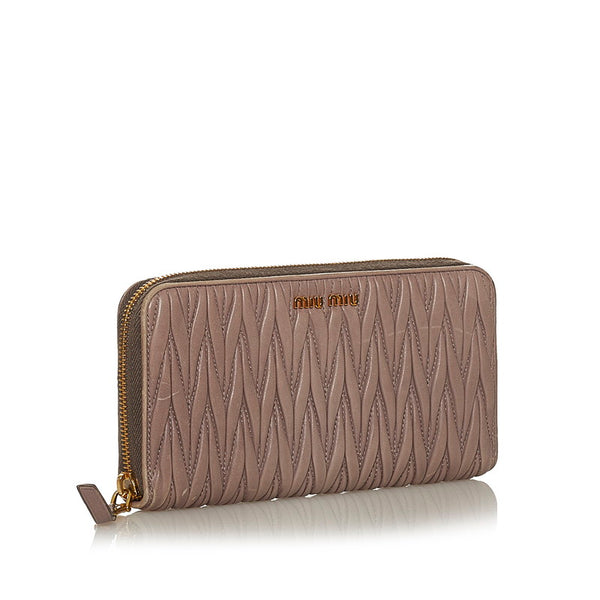 ミュウミュウ マテラッセ グレーベージュ レザー ラウンドファスナー 長財布 レディース MIUMIU 【中古】