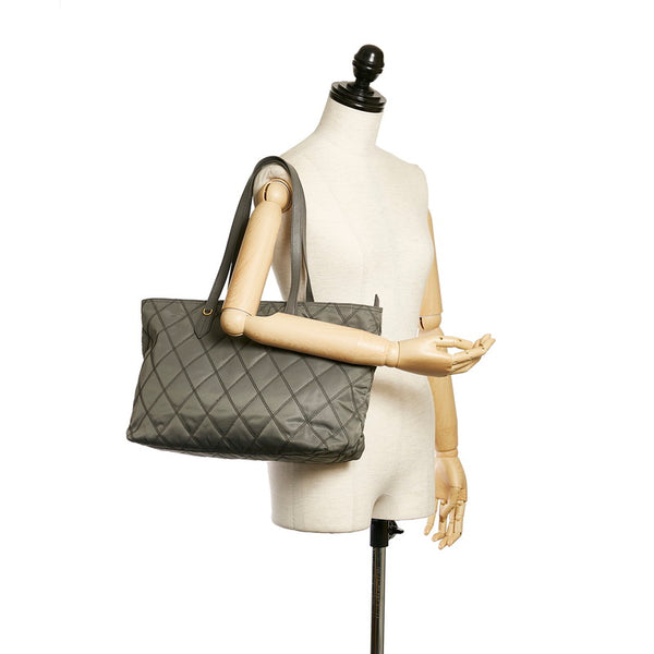 プラダ キルティングトート トートバッグ グレー ゴールド ナイロン レザー レディース PRADA 【中古】