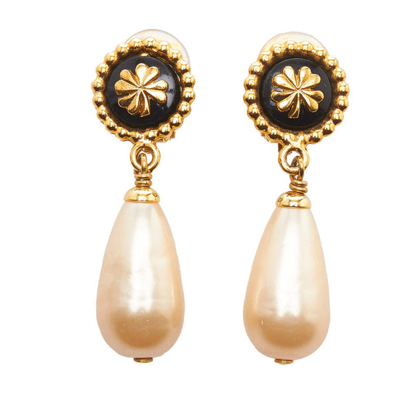 シャネル クローバーパール イヤリング ゴールド ホワイト メッキ レディース CHANEL 【中古】