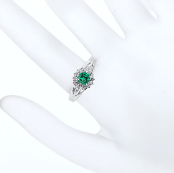 Pt900プラチナ エメラルド0.29ct ダイヤ0.16ct リング 指輪  12.5号 中古
