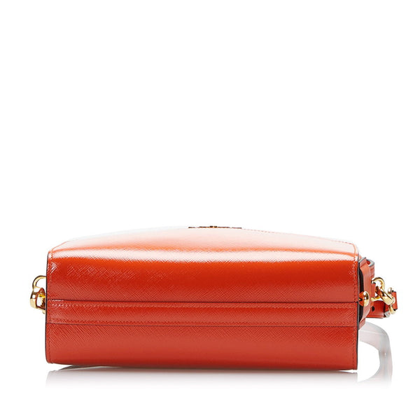 プラダ サフィアーノ ロゴ 斜め掛け ショルダーバッグ 1BH104 オレンジ パテントレザー レディース PRADA 【中古】